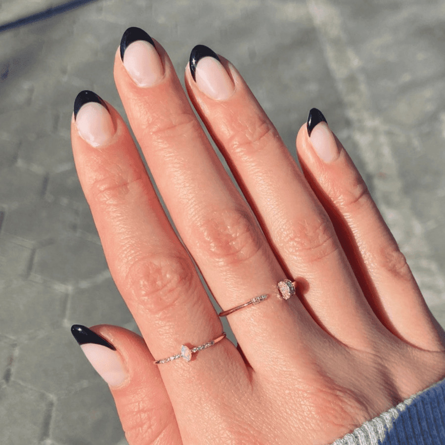 Black French tip nails